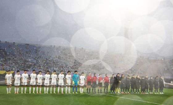 12년 만에 열린 남북 여자축구 대결