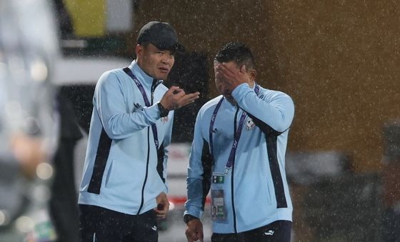 리유일 감독 '쉽지 않아'