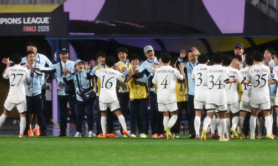 동점골에 기쁜 내고향여자축구단