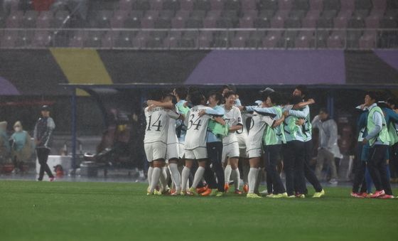 역전승 거둔 내고향여자축구단