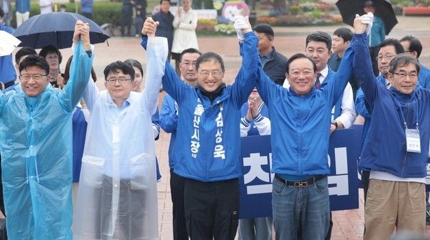 출정식 갖는 김상욱 울산시장 후보