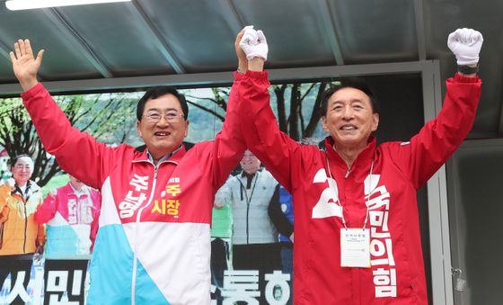 지지호소하는 주낙영 경주시장 후보