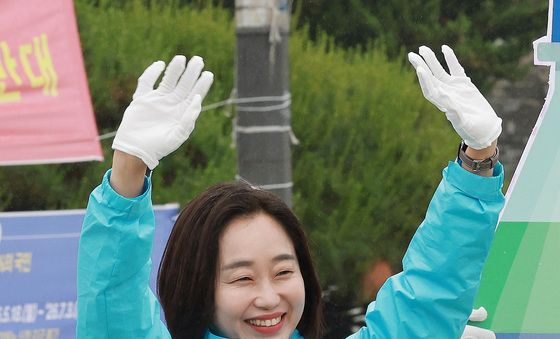 지지호소하는 김재연 진보당 후보