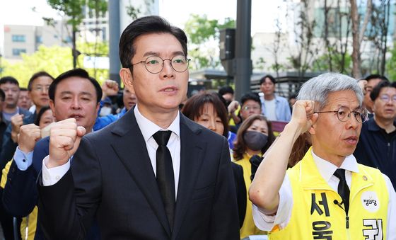 임을 위한 행진곡 부르는 정원오 후보