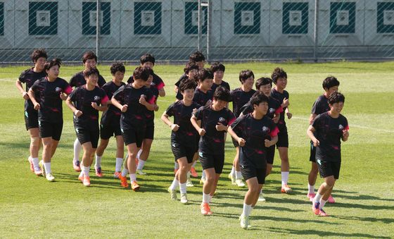 결승전 앞두고 훈련하는 북한 내고향여자축구단