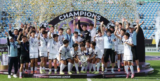 북한 내고향여자축구단, 우승 세리머니