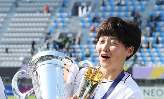 우승·MVP 모두 거머쥔 김경영