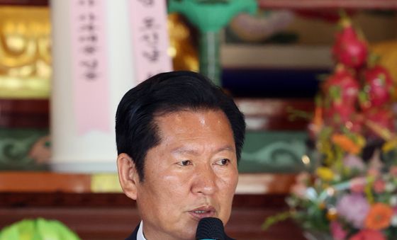 축사하는 정청래 대표