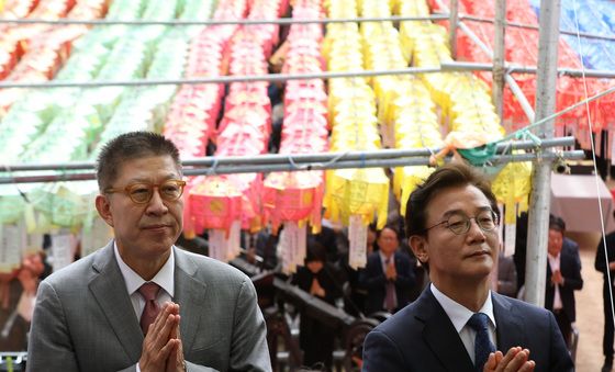 불심 잡기 나서는 부산시장 후보들