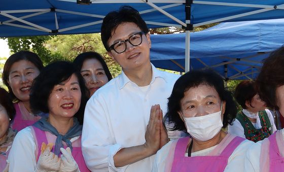 사찰 찾은 한동훈 후보