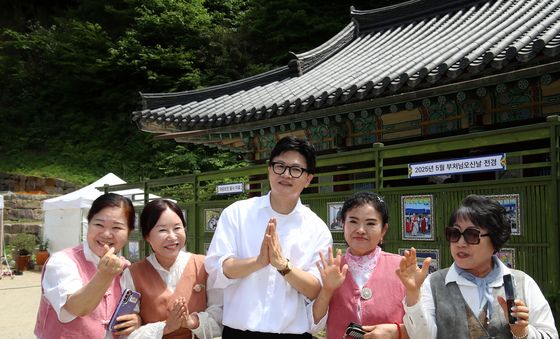불심 공략하는 한동훈 후보