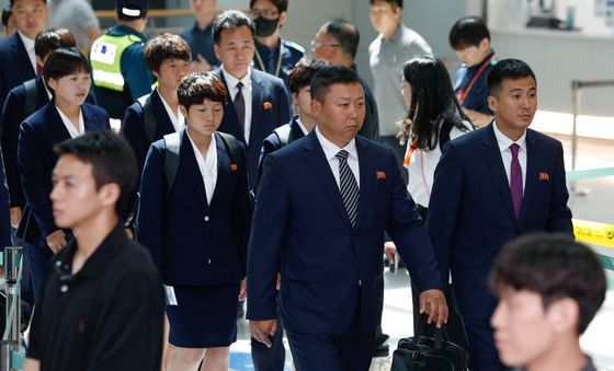 북한으로 돌아가는 내고향여자축구단