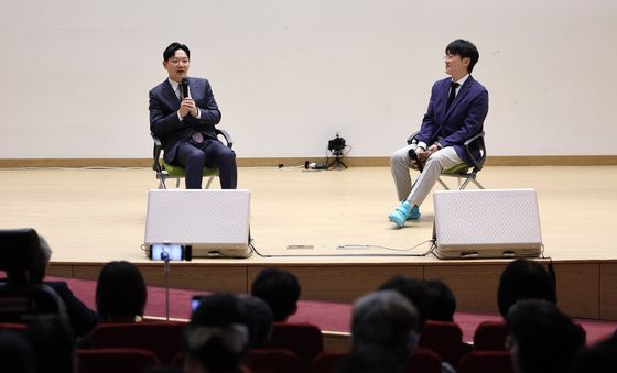 토론회 발언하는 박상용