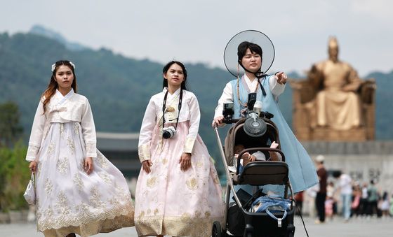 방문객 두배 증가한 광화문광장
