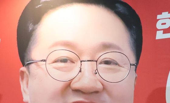 이장우 대전시장 후보 캠프 방문한 박근혜 전 대통령