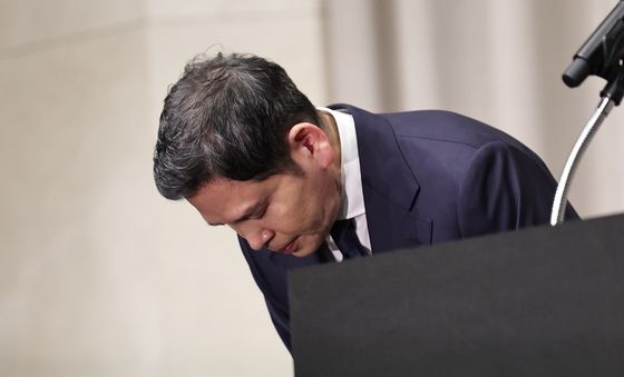 정용진 회장, 스타벅스 탱크데이 논란 대국민 사과