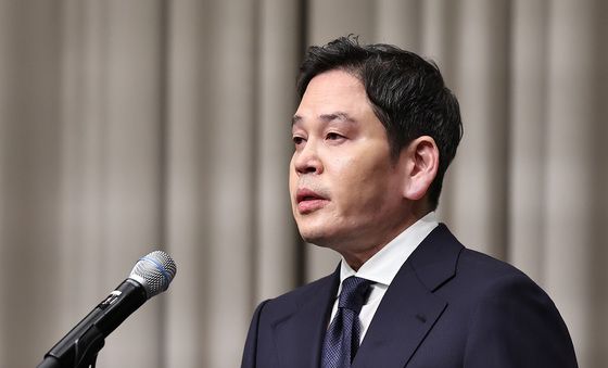 정용진 "그룹 회장으로서 진심으로 사죄, 용서 구해"
