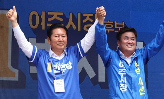 박시선 후보 지원 유세하는 정청ㄹ ㅐ대표