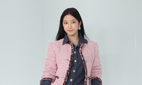 르세라핌 카즈하, 미모가 핑크핑크