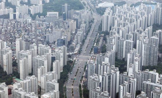 서울 아파트값 상승폭 주춤…강남구, 3개월 연속 하락폭 확대