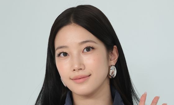 르세라핌 카즈하, 예쁜 미소