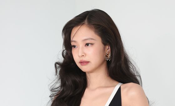 블랙핑크 제니, 너무 예쁜 샤넬 공주님