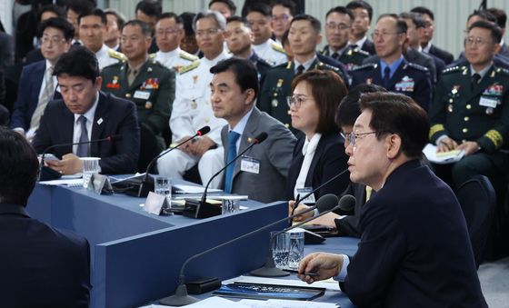 미래국방전략위원회 발언하는 이재명 대통령