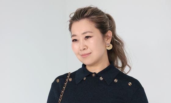 매기강 감독, 남다른 아우라