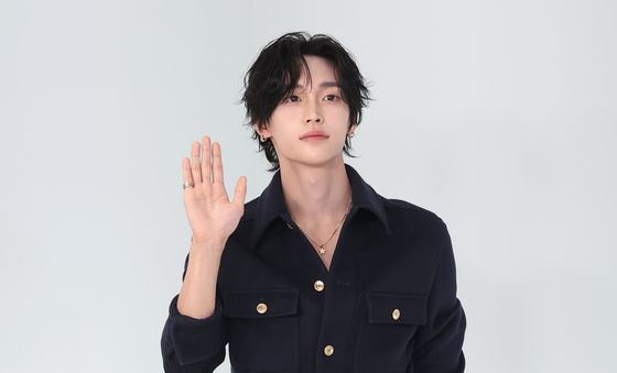 원빈, 조각
