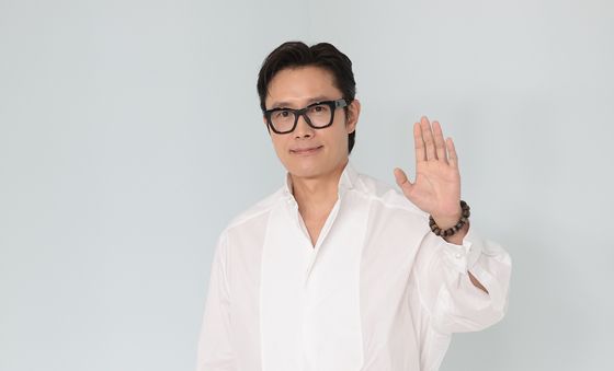 이병헌, 근사한 미소