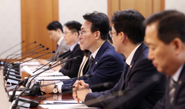 모두발언하는 김민석 총리