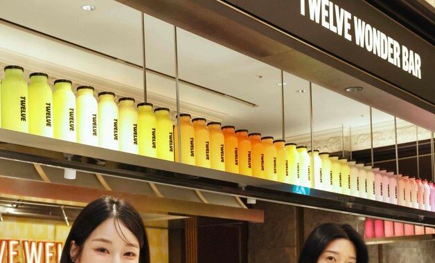 신세계百 강남점, 프리미엄 스무디 '트웰브 원더바' 신규 오픈