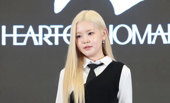 아인, 꿈만 같은 데뷔
