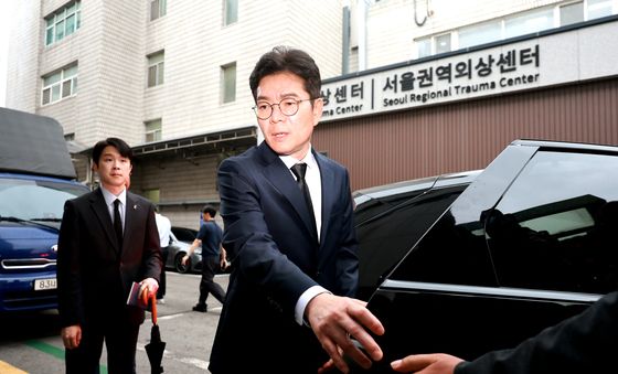 서소문 고가차도 희생자 빈소 찾은 정원오 서울시장 후보
