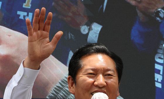 정청래 대표, 서울 망원역 유세