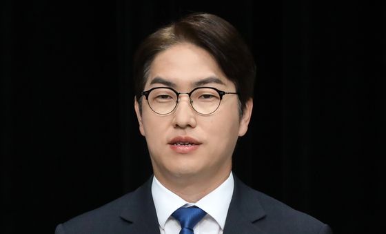하정우 후보, 토론회 앞서 리허설