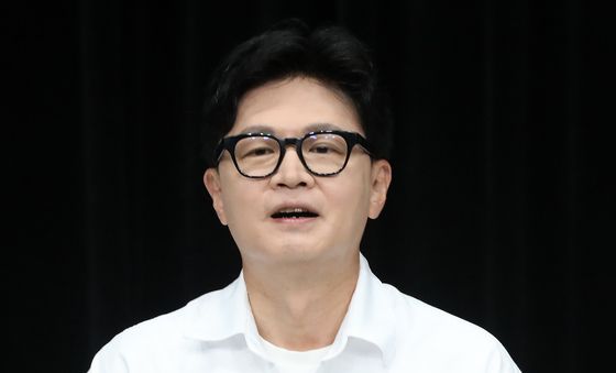한동훈 후보, 부산 북구갑 보궐선거 토론회 리허설