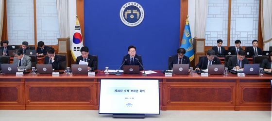 이재명 대통령, 수석보좌관회의 주재