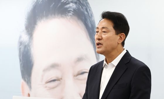 기자간담회 발언하는 오세훈 후보