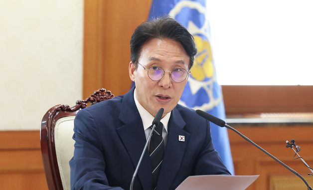 모두발언하는 김민석 총리