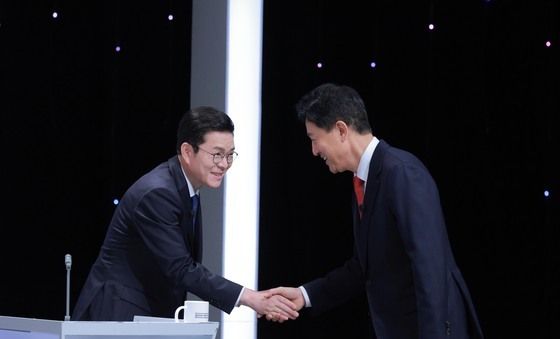 악수하는 정원오·오세훈 후보