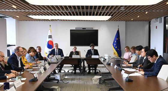 여한구 통상교섭본부장, 유럽의회 한반도관계대표단 면담