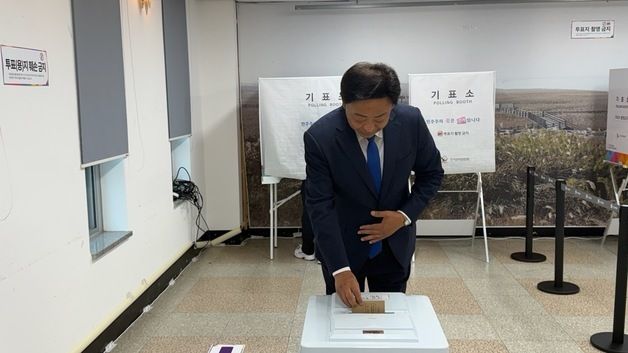 김광만 무소속 전남광주특별시장 후보 사전투표