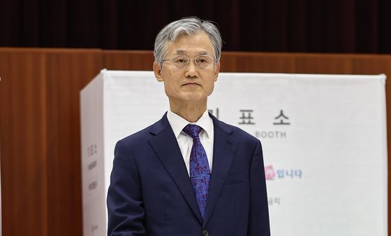 조희대 대법원장, 지방선거 사전투표