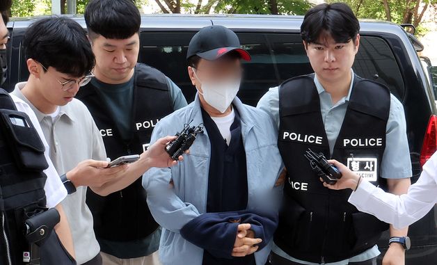'LG전자 마곡센터 칼부림' 60대 남성 영장실질심사 출석