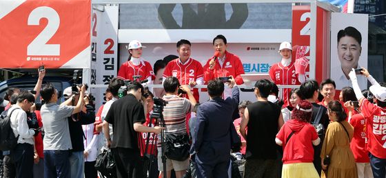 경기 광명 찾은 장동혁 대표