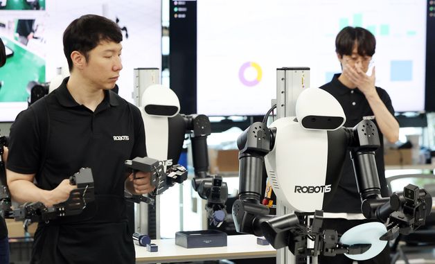 산업공정에 특화된 휴머노이드 로봇