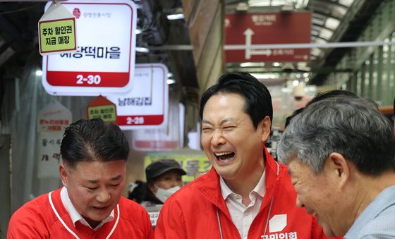 장동혁 대표 '함박 웃음'