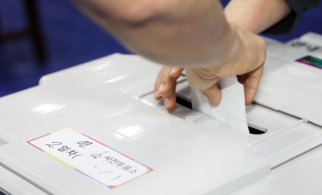 제주 사전투표 둘째 날 '한 표'
