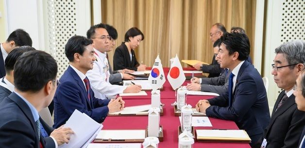 韓日 국방장관 회담
